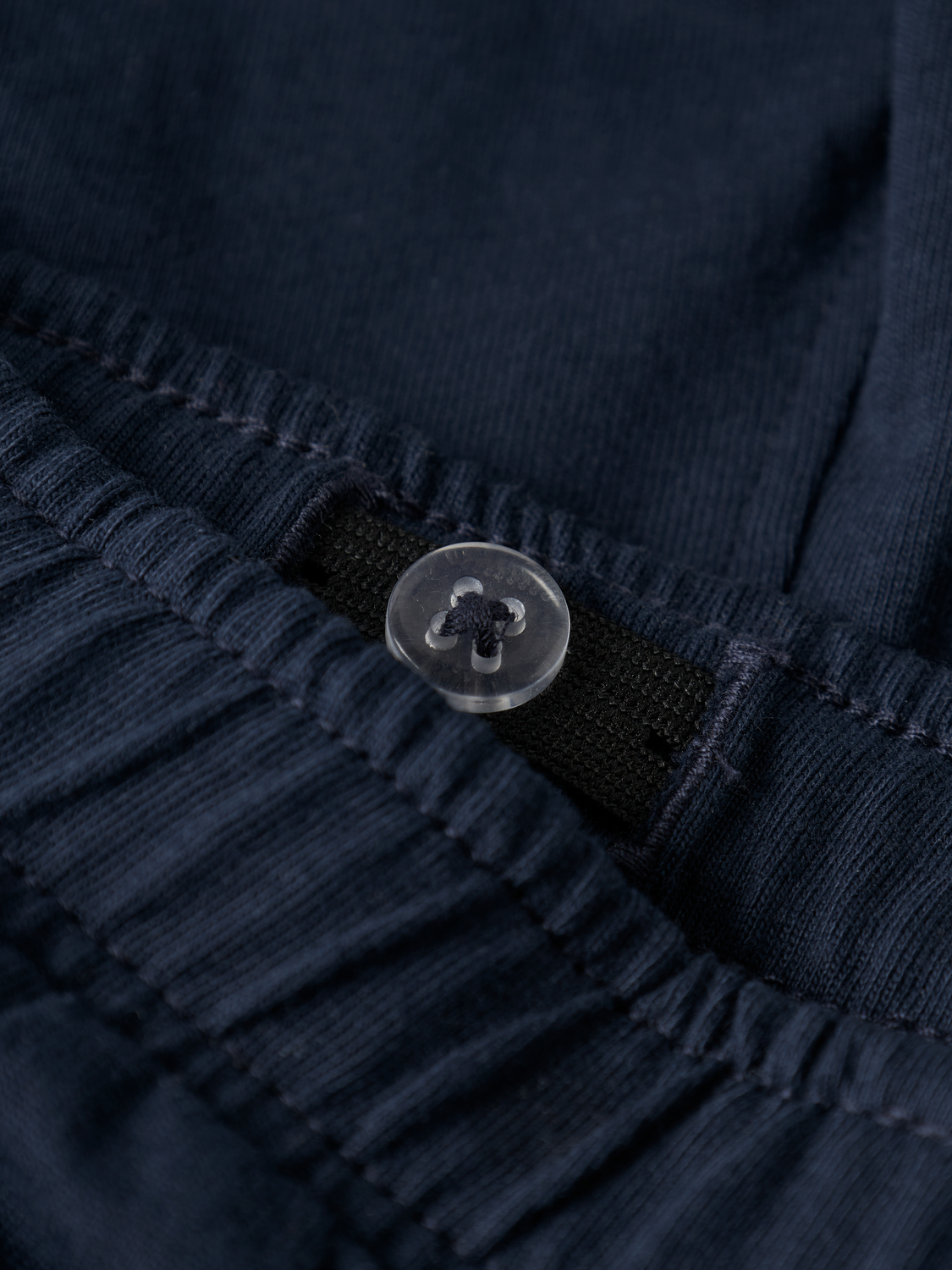 model_shot-front_full